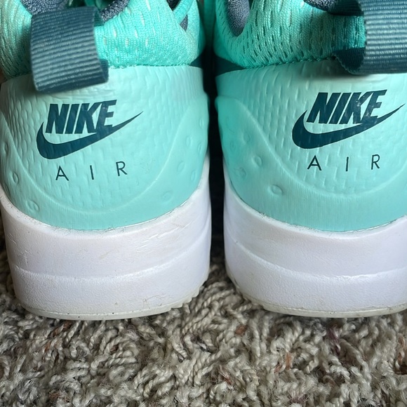 Air Nike sneakers - Picture 8 of 9